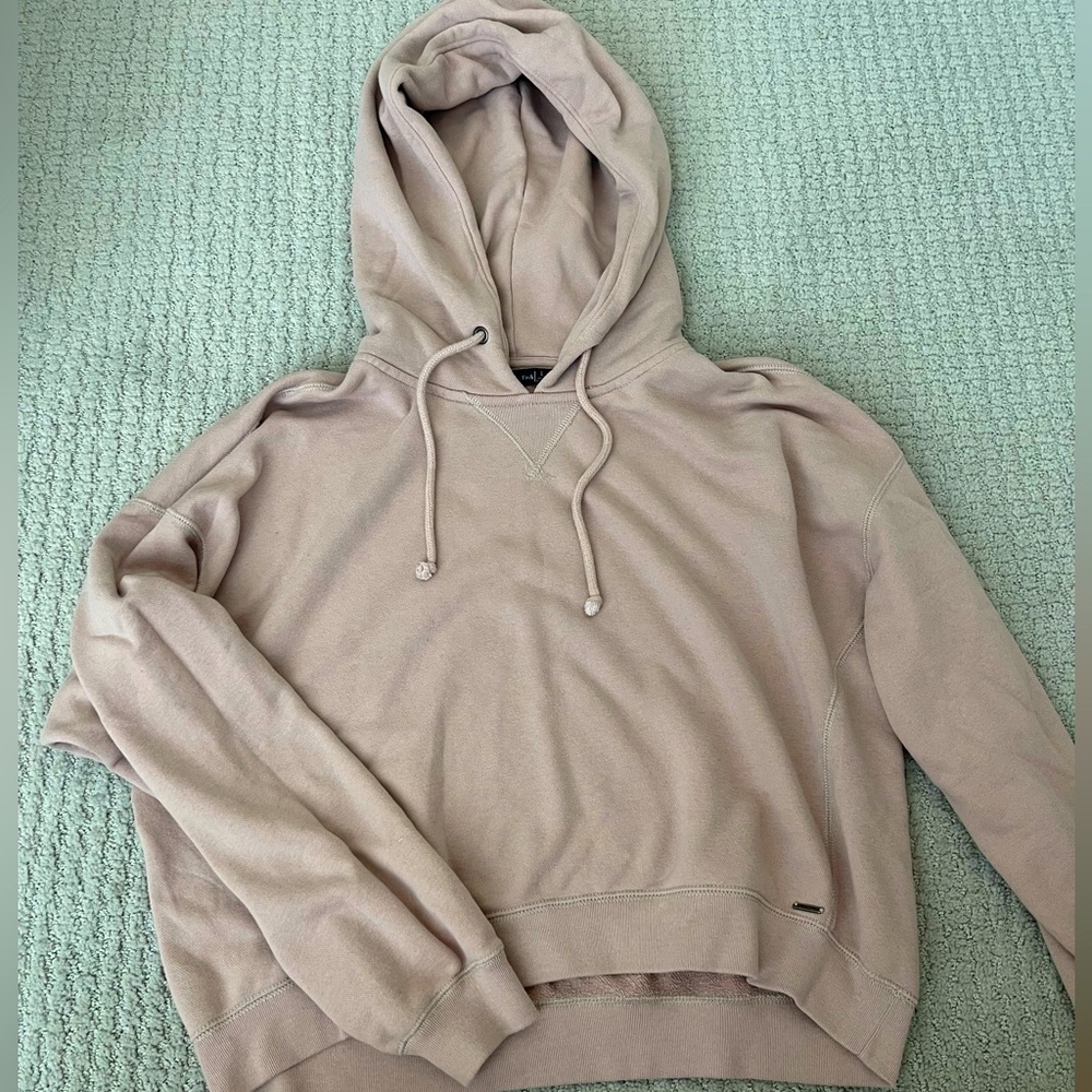 Abercrombie light pink sweater cropped